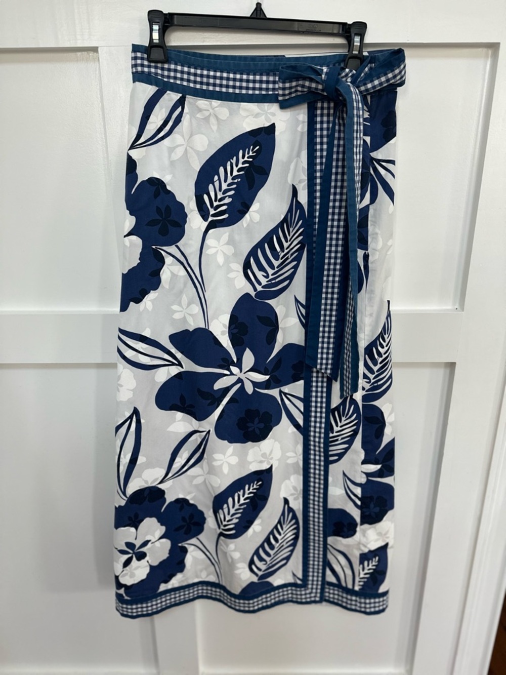 Vintage Lilly Pulitzer Navy and White Floral Wrap Maxi